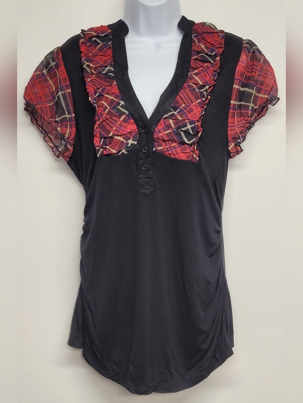 Crown Of Hearts XL Top Long Length Black Red Plaid Short Sleeve Vintage
